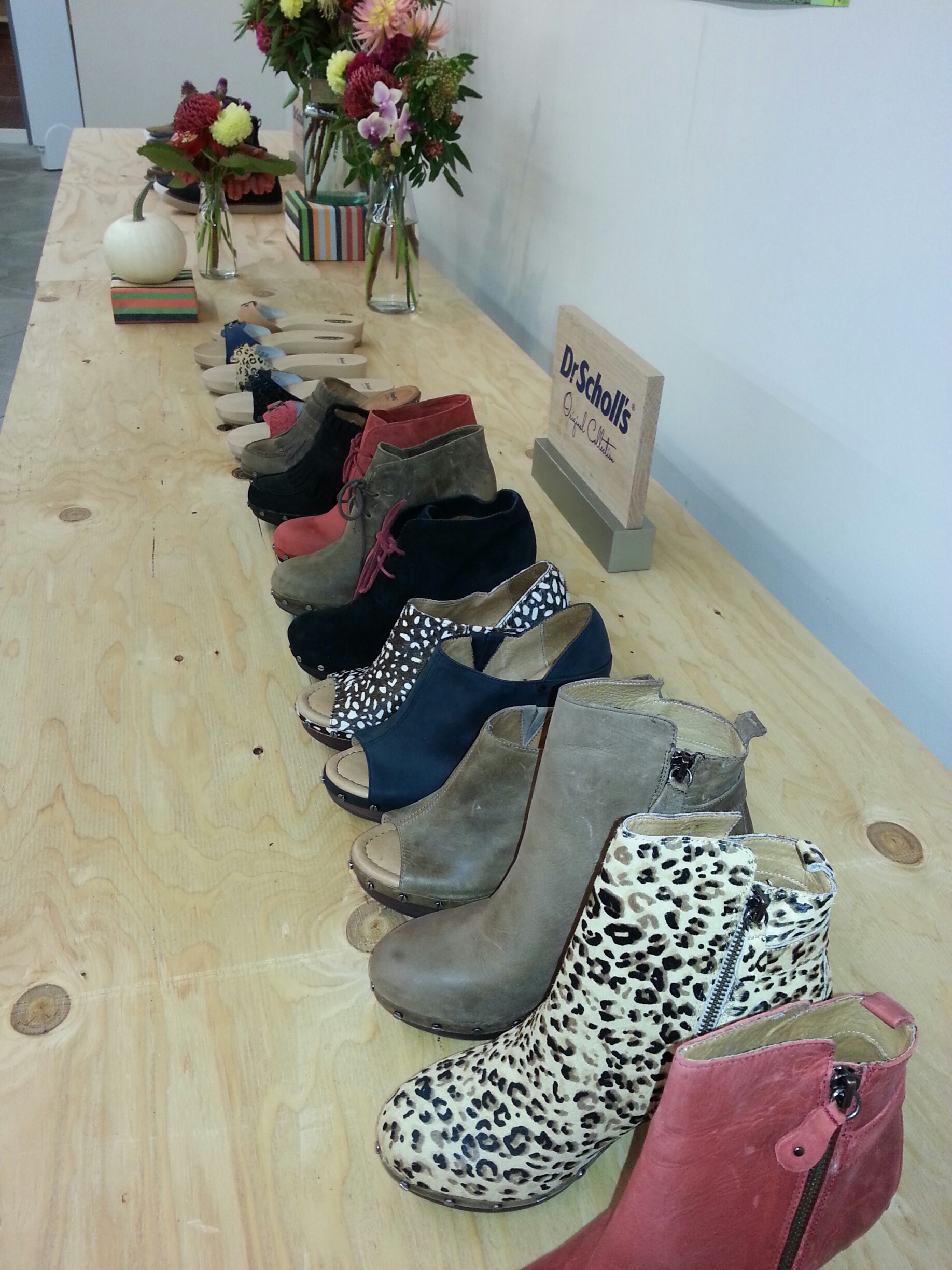 Dr. Scholl's new trendy shoes and boots 2013-2014 collection