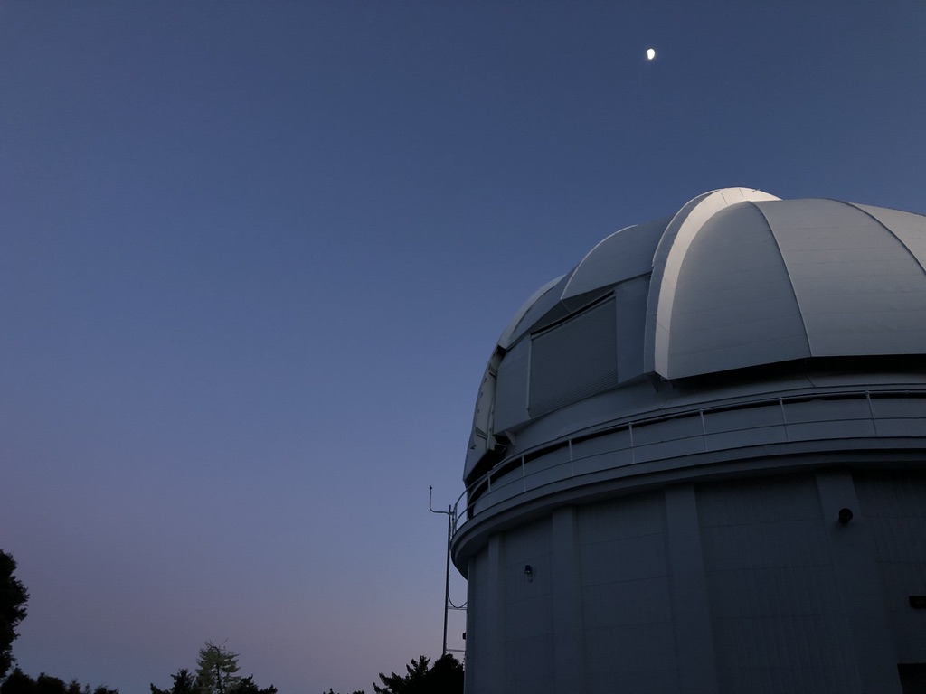 Mt. Wilson 60-inch telescope at night